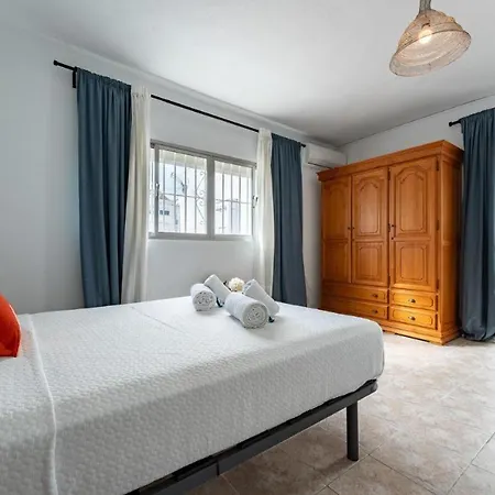 Beachside Centre Duplex 6pax