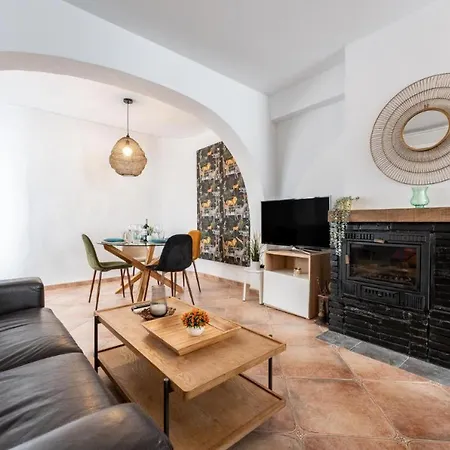 Beachside Centre Duplex 6pax Apartment